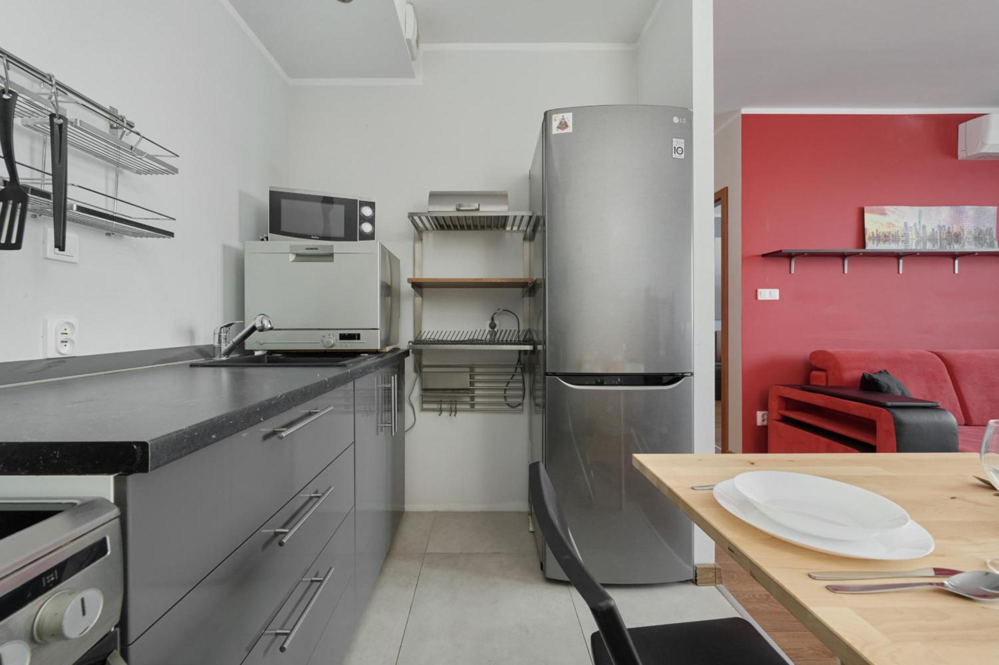 Apartment Drzewieckiego With Parking By Renters Wroclaw